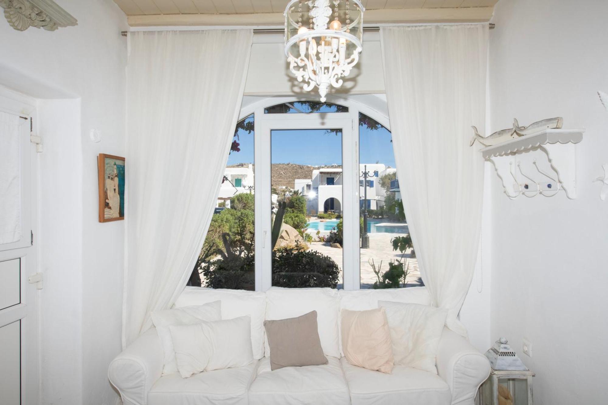 Charisma House Ornos Beach Mykonos Apartment Mykonos Town Exterior photo